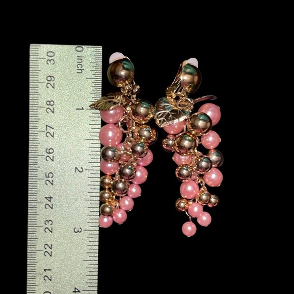 Pretty Pink and Gold Fashion Grape Cluster Clip Earrings - Picture 2 of 4